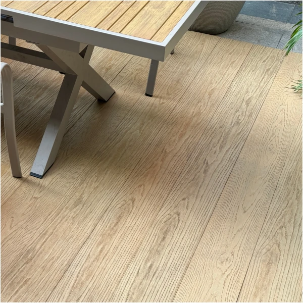 ND-FO-LS Luxe terras met NewDeck Forrest Oak vlonderplanken