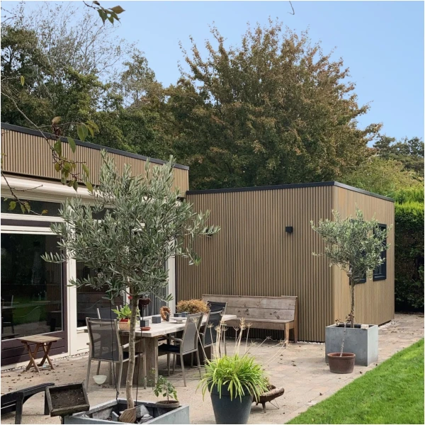 Composiet Gevelbekleding Rhombus Rustiek Eiken 22,5 x 290cm