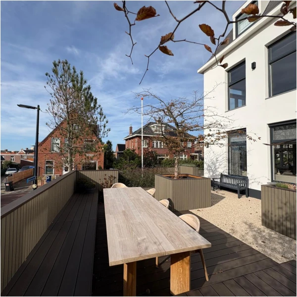 Vlonderplank Composiet Walnoot Woodbrushed 14 x 290cm