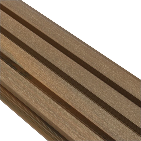 small-teak-3 Composiet Gevelbekleding Rhombus Teak 22,5 x 200cm