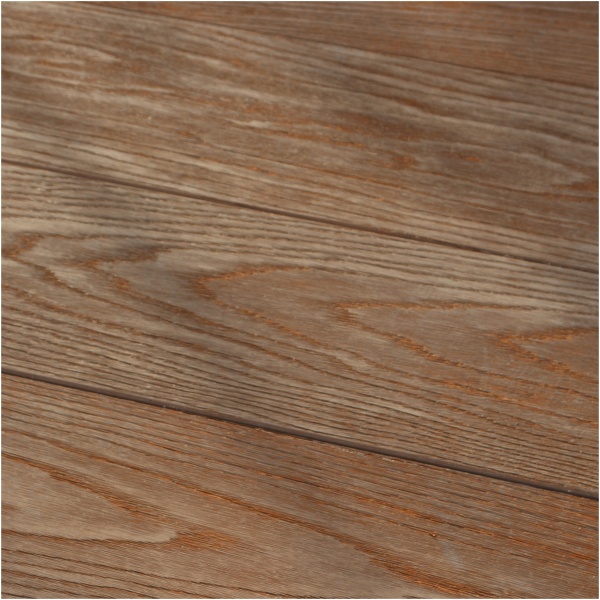 Luxe terras met NewDeck Copper Teak vlonderplanken