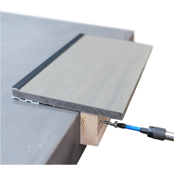 Tekengebied 9@2x Kozijnplank Aluminium Afwerklijst (binnen + buitenzijde)