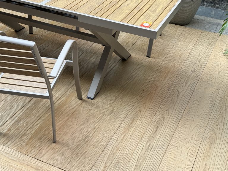 Installtie Oak 1 fundering vlonder,constructie vlonder,vlonderplanken composiet
